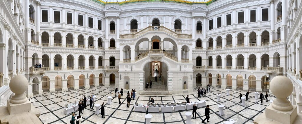 Warsaw University of Technology Warsaw University of Technology